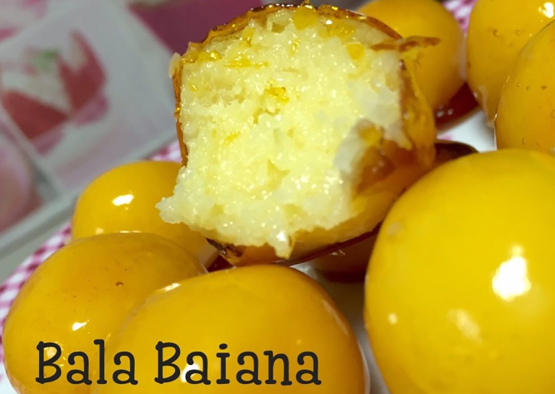 bala-de-coco-caramelizada-bala-baiana