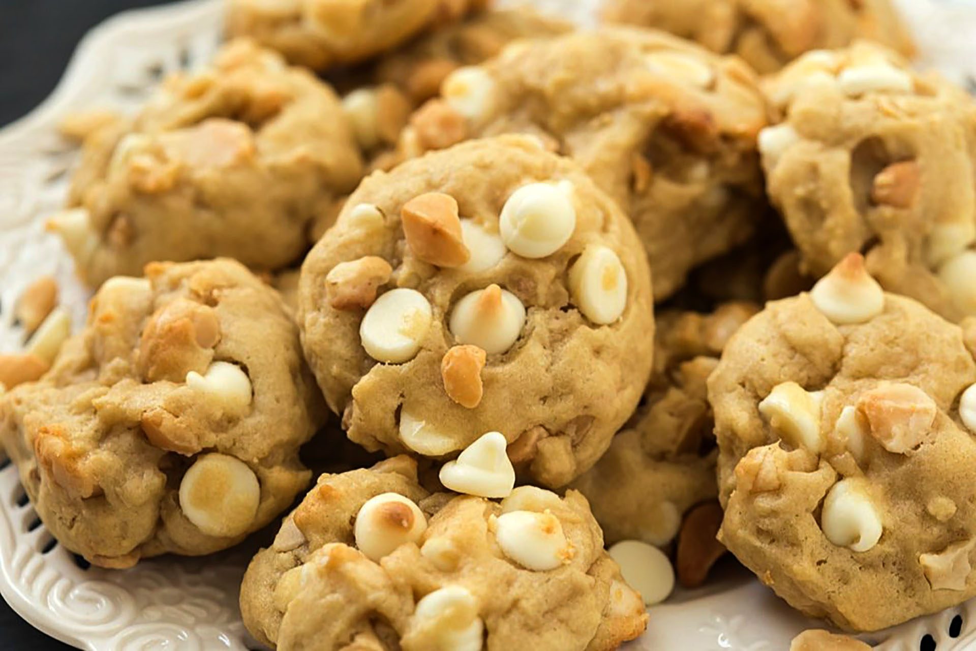 Cookies-de-chocolate-branco prepara o cartão