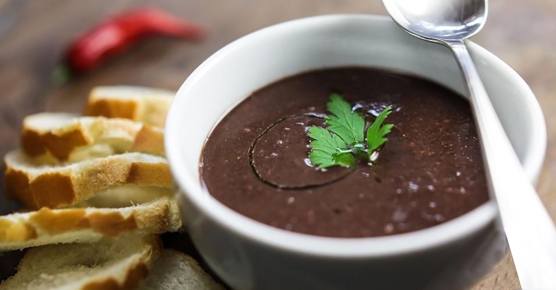 sopa de feijão prepara o cartão