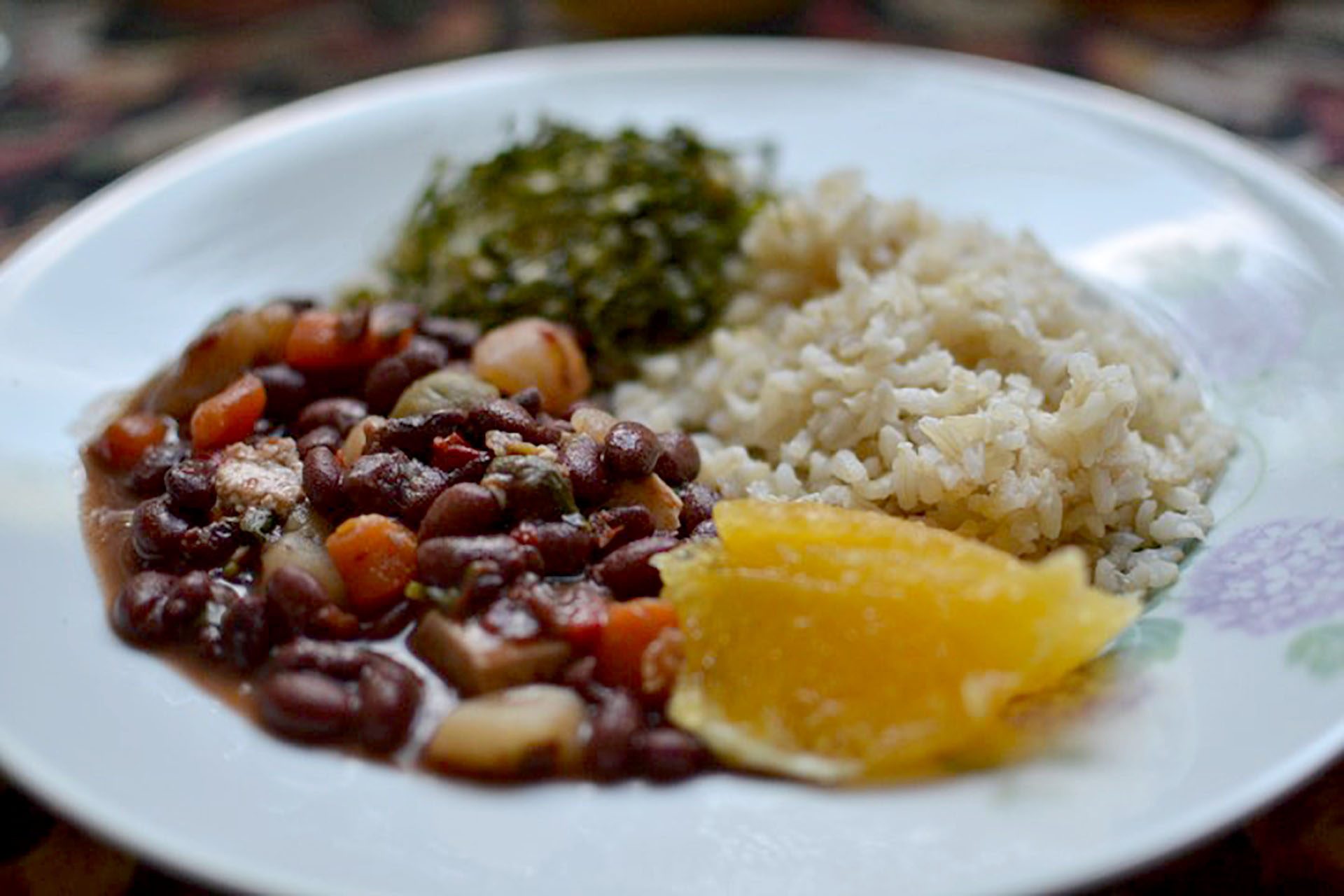 feijoada vegana prepara o cartão